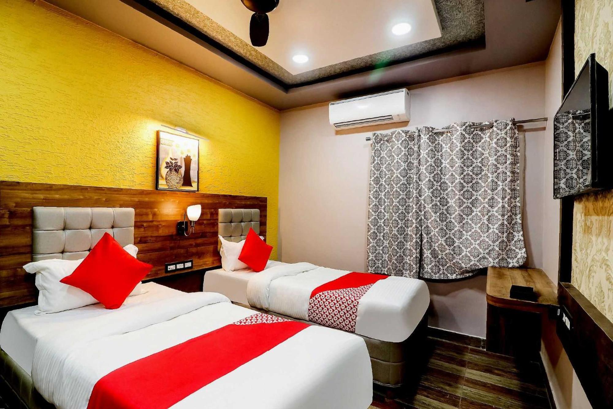Super Hotel O Padma Manor Brahmapur Exterior foto